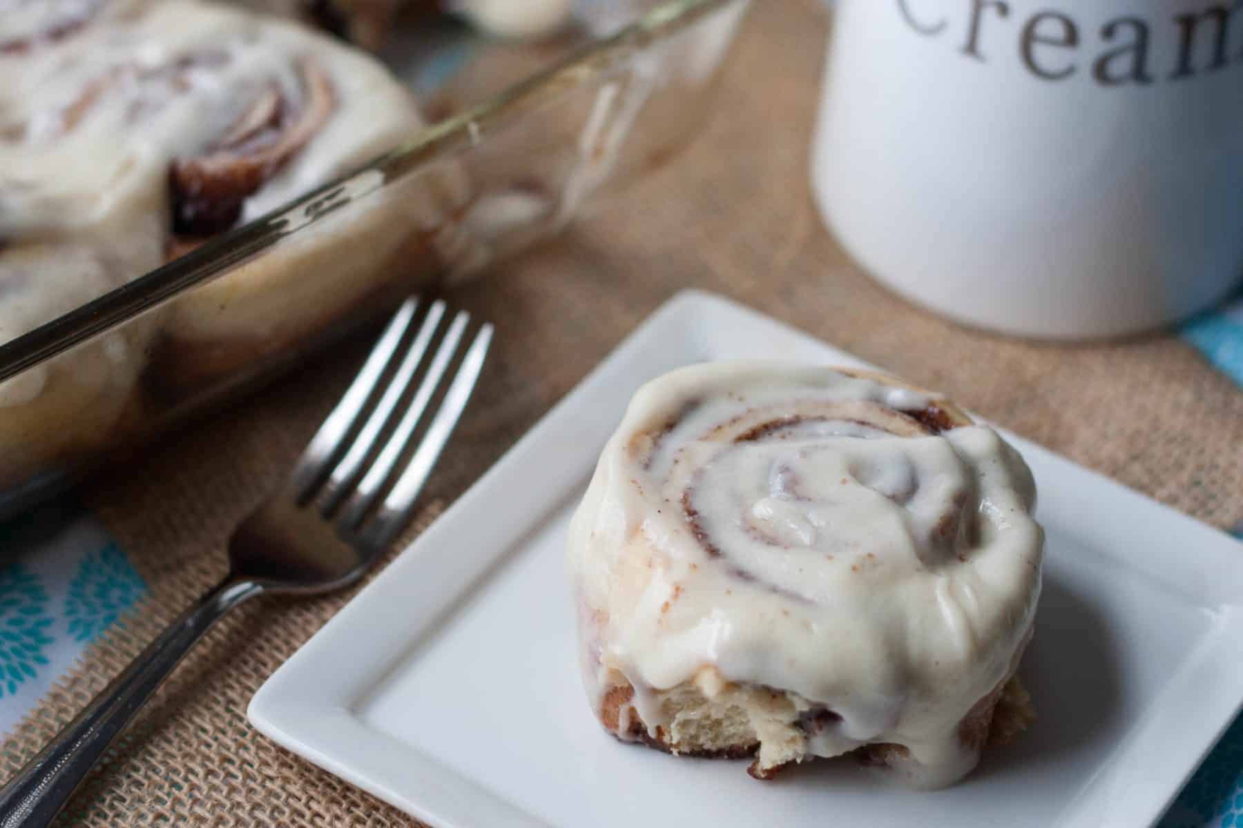 1Hour Cinnabon Cinnamon Rolls