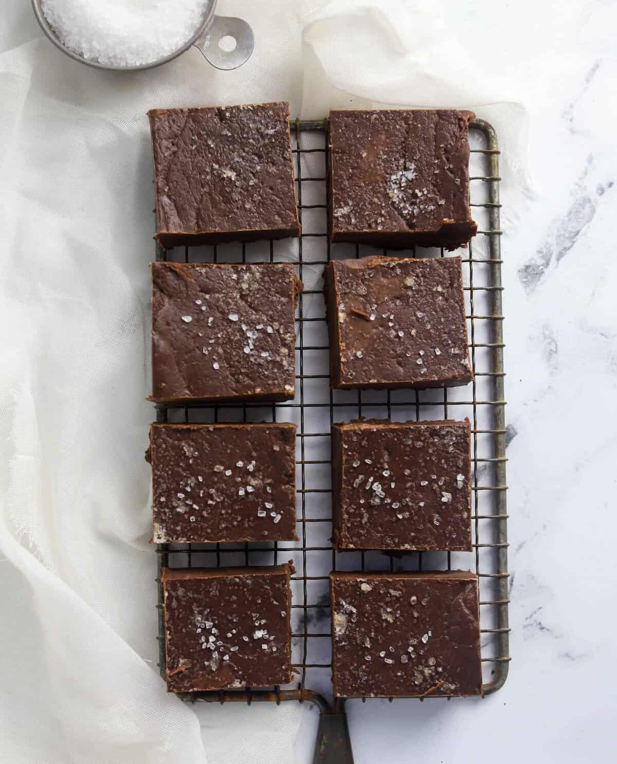 eight squares of nutella fudge on a cooling rack