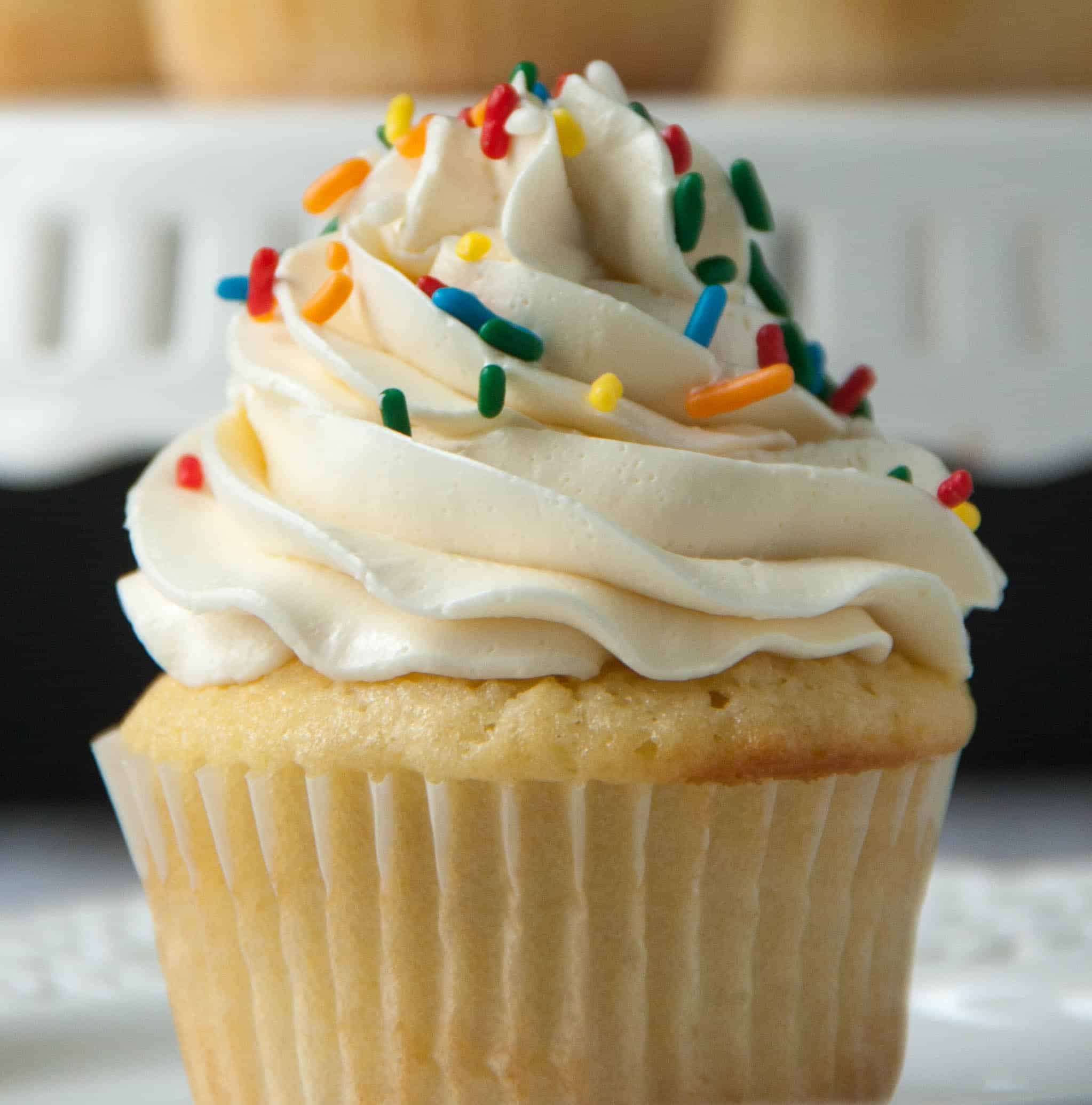 vanilla cupcake with swiss meringue buttercream