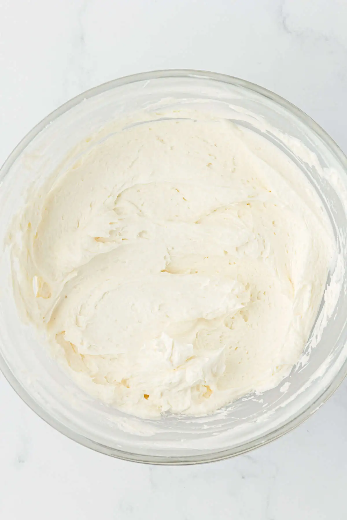 marshmallow buttercream frosting in bowl
