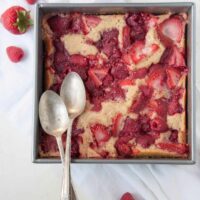 strawberry raspberry cobbler