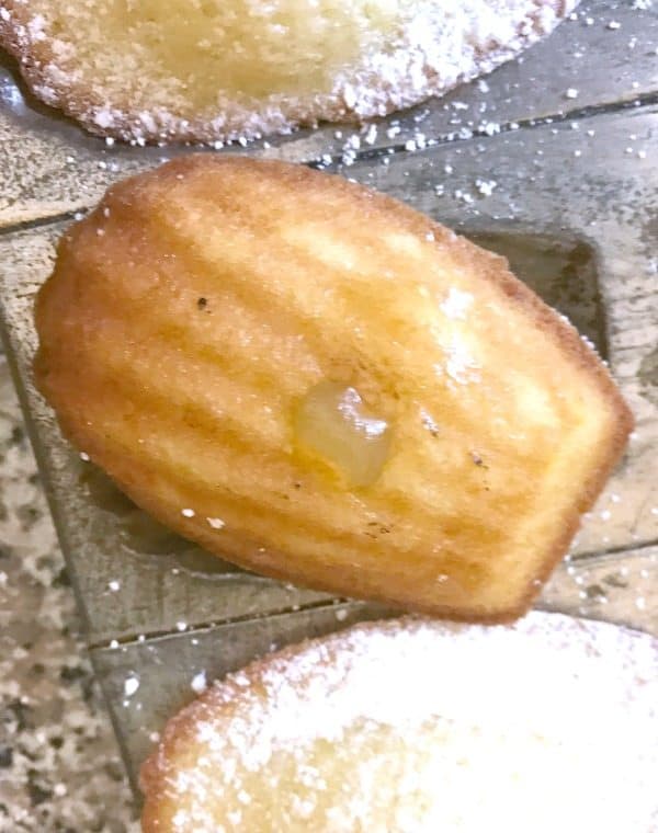 madeleine cookie filled with lemon curd