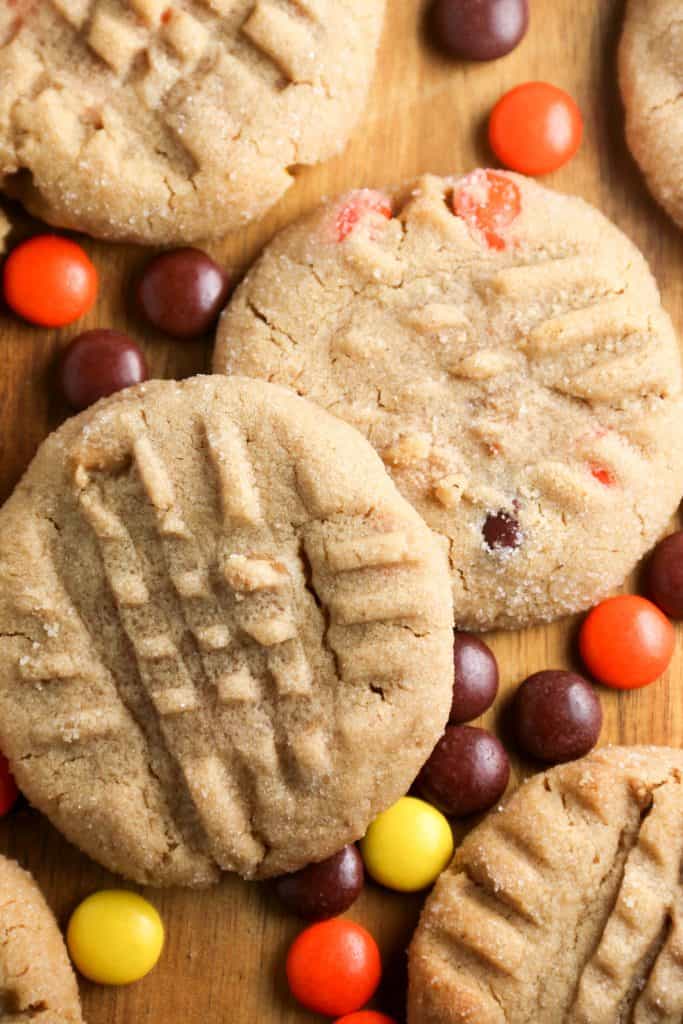 Reese's Peanut butter cookies with reese's pieces
