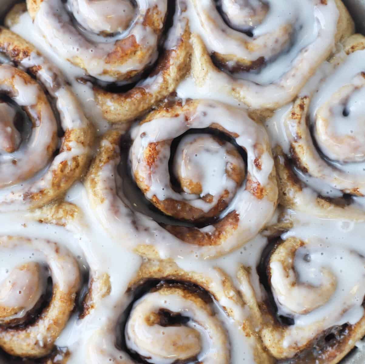 healthy cinnamon rolls with maple icing