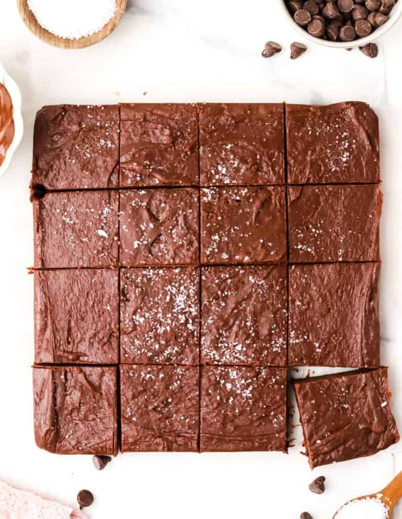 nutella fudge cut into squares