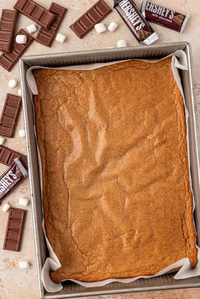 baked graham cracker base