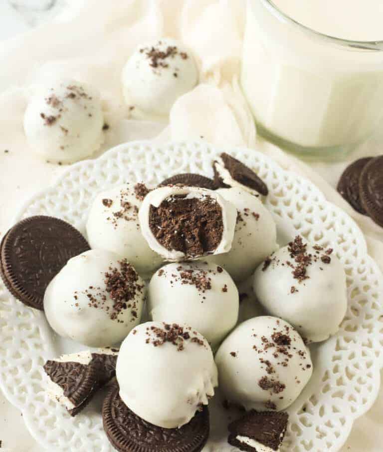 Oreo Cake Balls (Just 3 Ingredients!) - Boston Girl Bakes