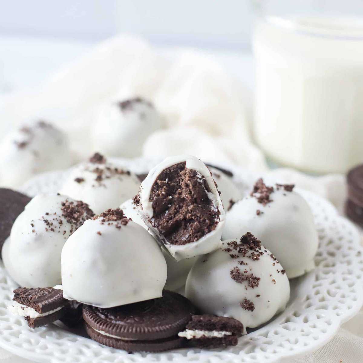 Oreo Cake Balls (Just 3 Ingredients!) Boston Girl Bakes