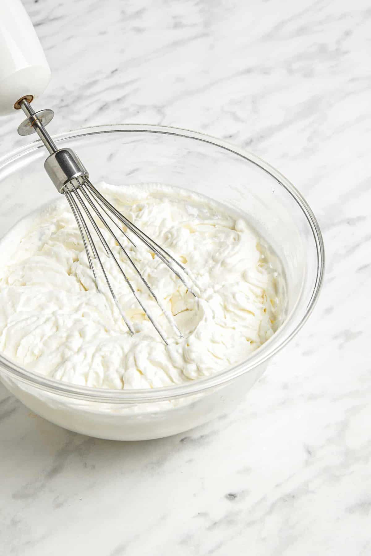 The Best Whisk (2022) For Egg Whites, Whipped Cream, and