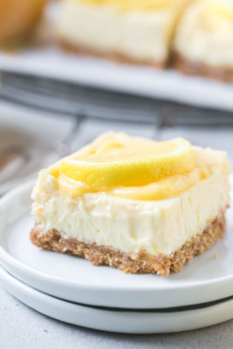 Lemon Cheesecake Bars