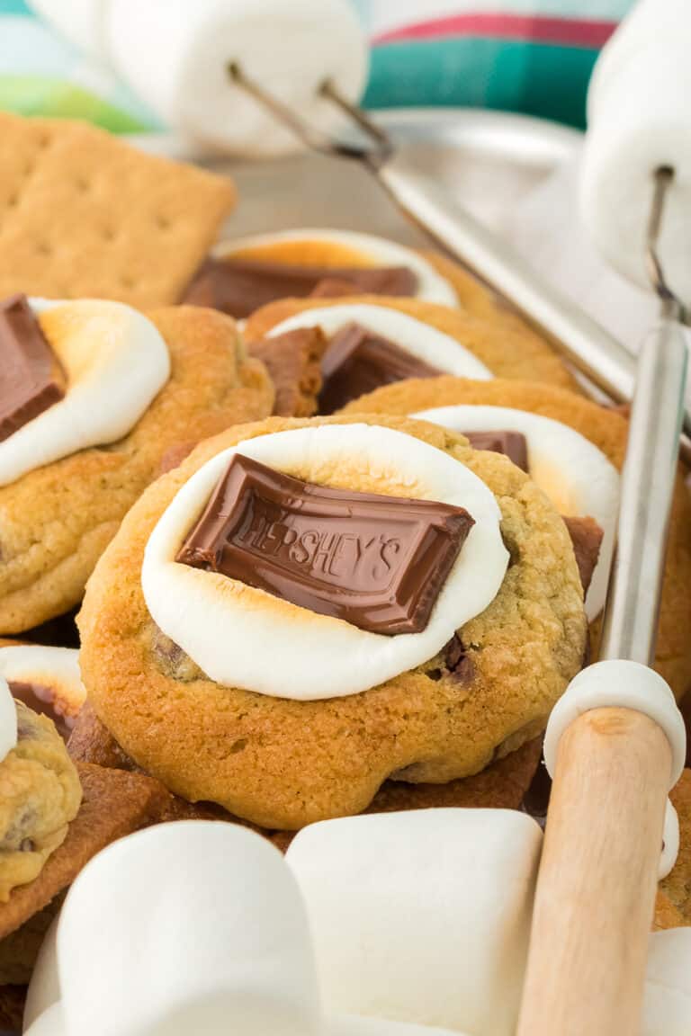 S’mores Chocolate Chip Cookies