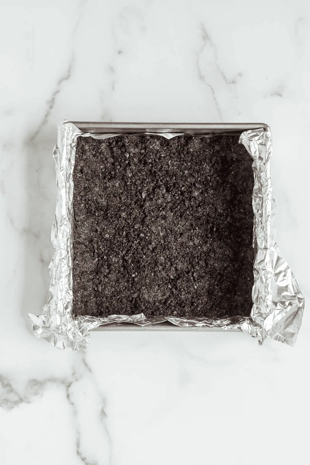 oreo crust in square pan
