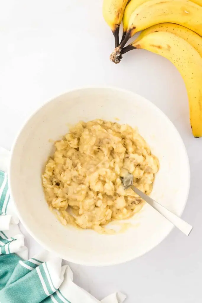 mashed bananas in a bowl
