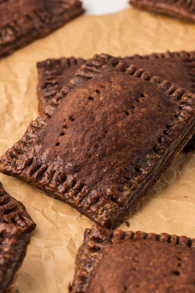 baked chocolate pop tarts