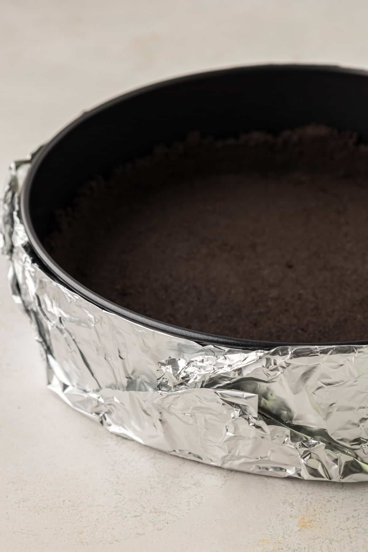 Chocolate Mint Cheesecake Recipe with Oreo Crust chocolate-mint-cheesecake-recipe-with-oreo-crust
