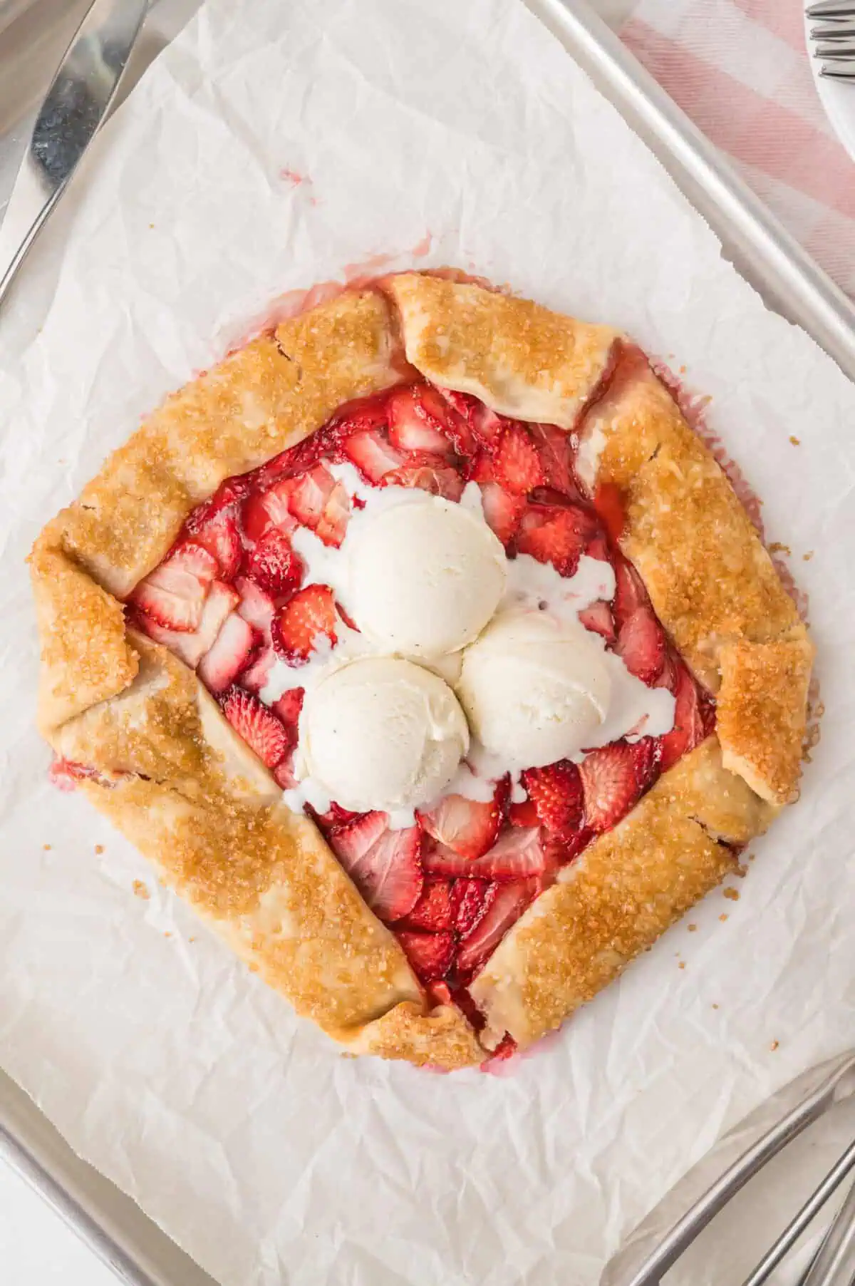 strawberry galette topped with three scoops of ice cream