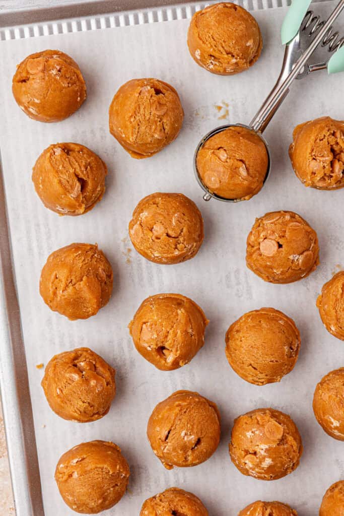 peanut butter cookie dough scooped into balls