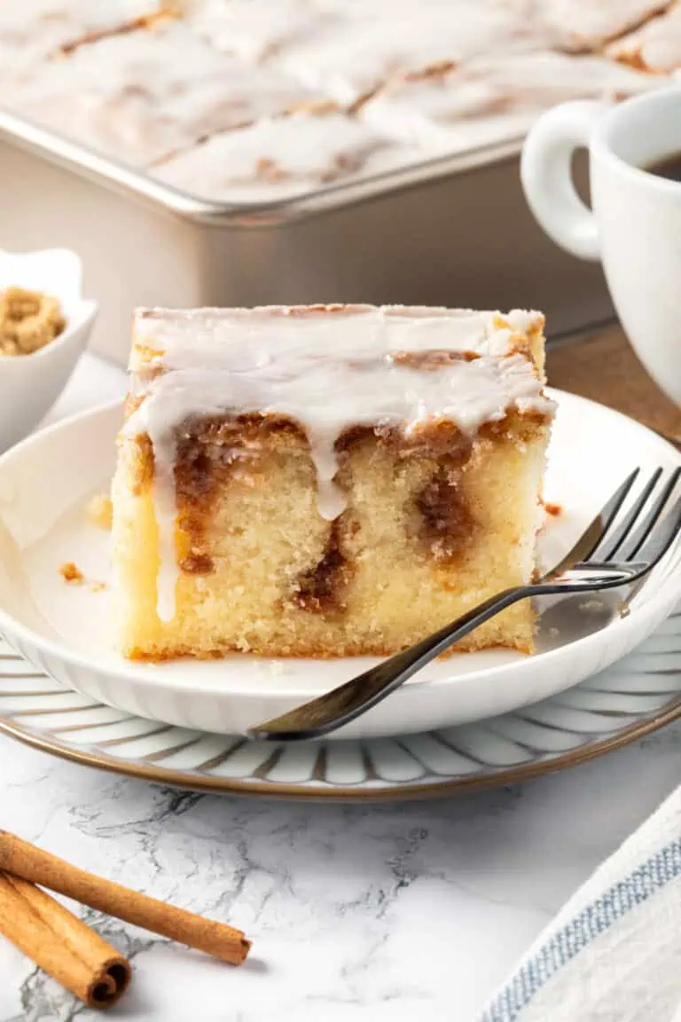 Cinnamon Roll Cake