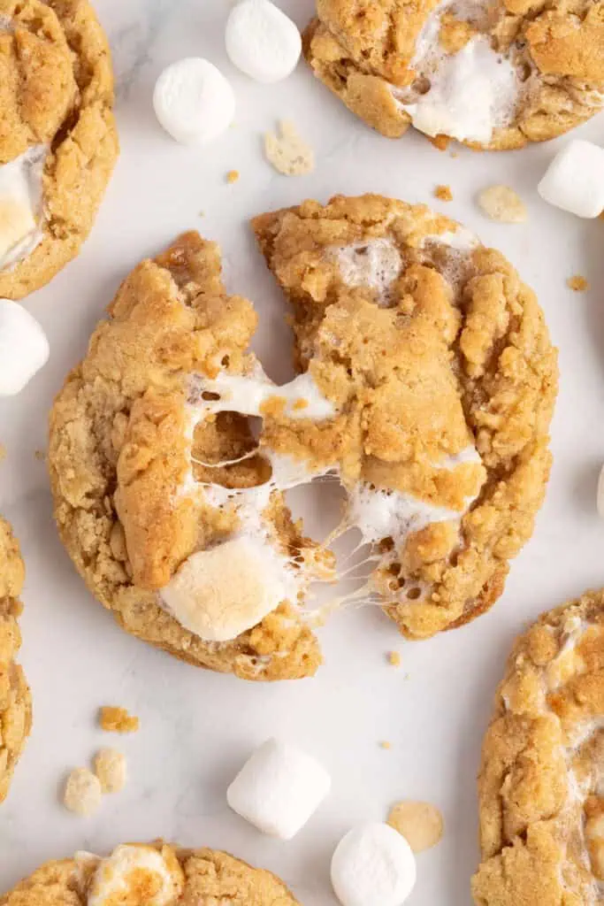 marshmallow rice krispie cookie pulled apart