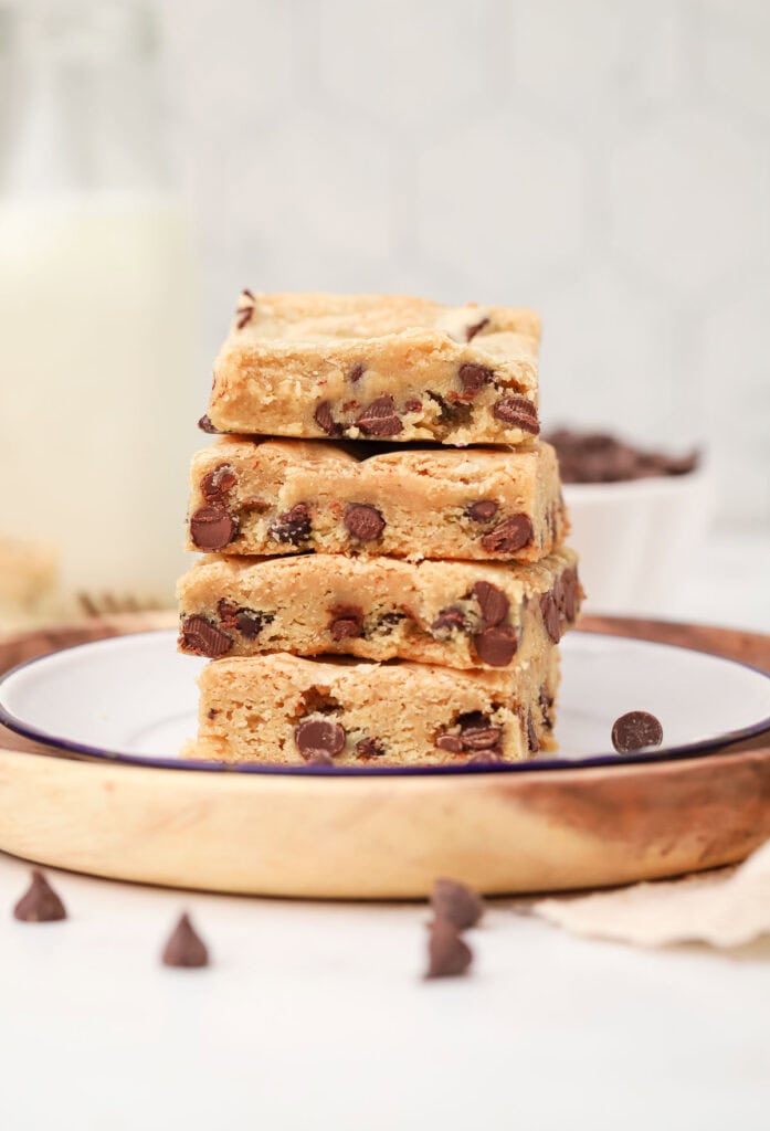four chocolate chip cookie bars on a plate