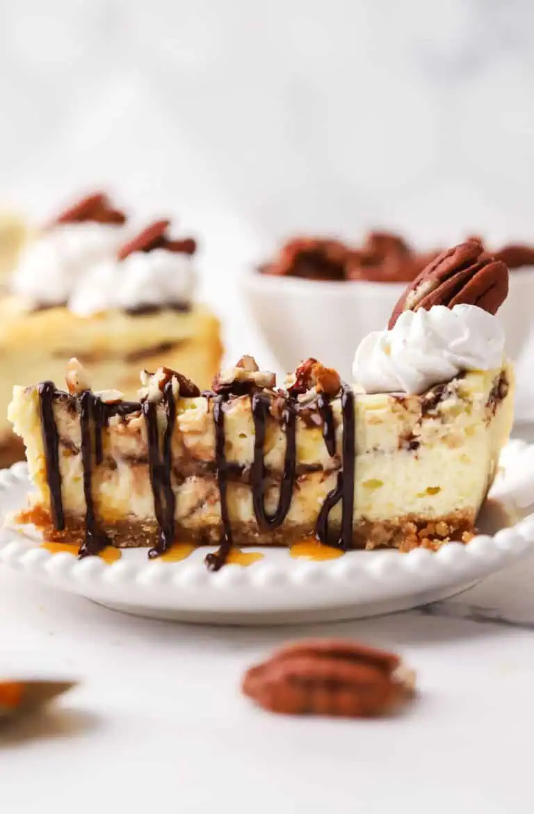 Small Batch Turtle Cheesecake